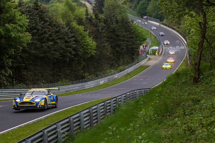 ⚡ Mobil Listrik Produksi yang Pernah Menaklukkan Sirkuit Nürburgring